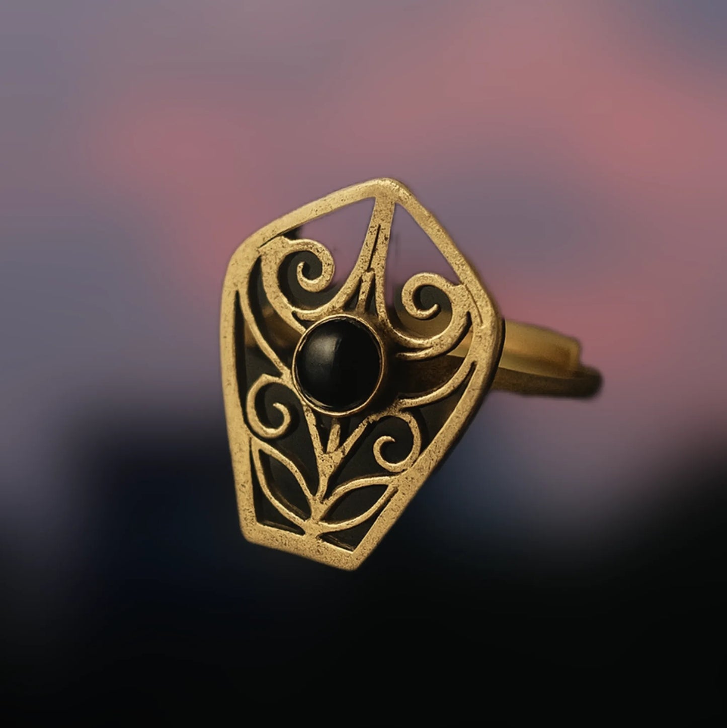 Onyx Lattice Adjustable Ring